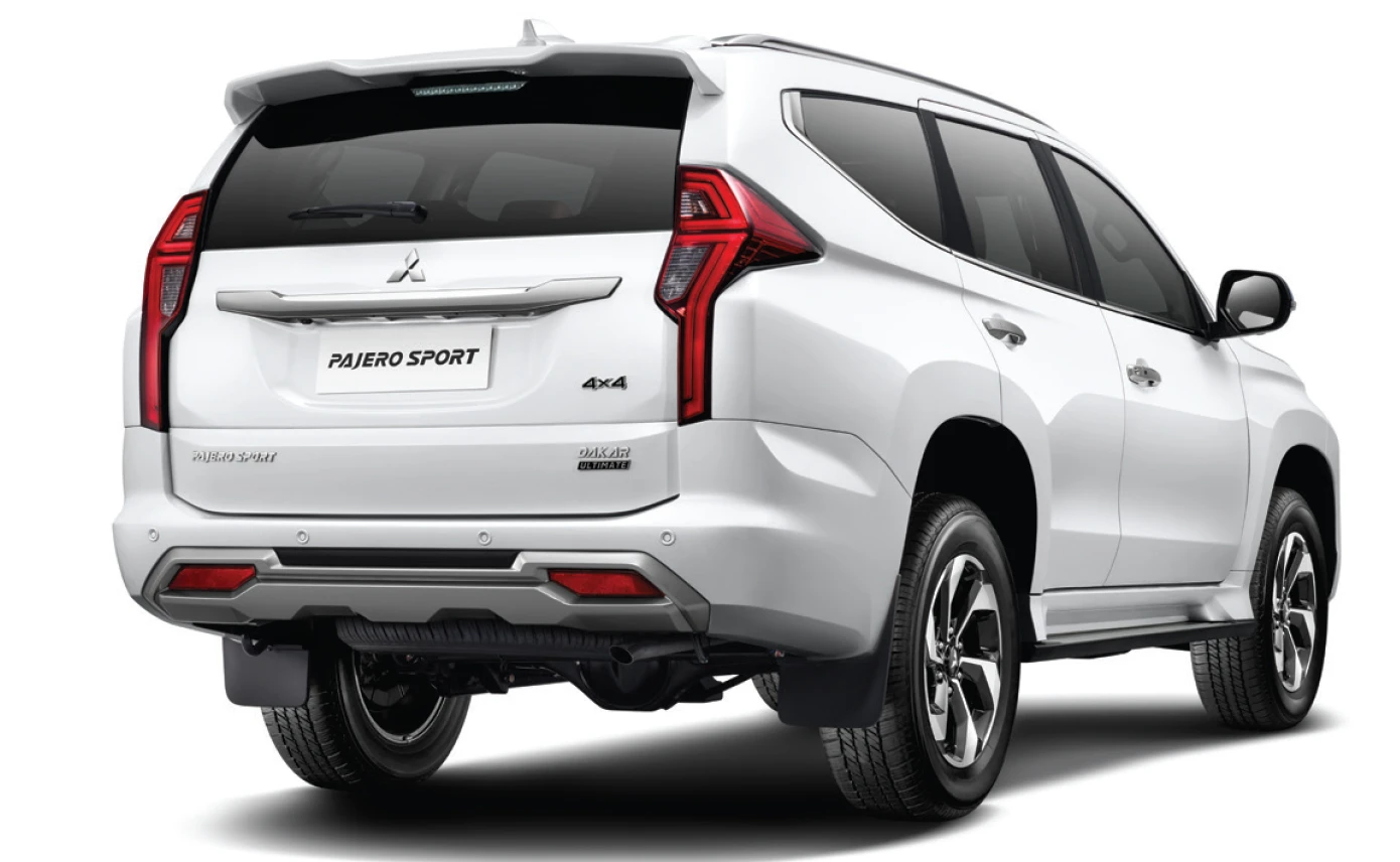 Mitsubishi New Pajero Sport New Rear Under Garnish